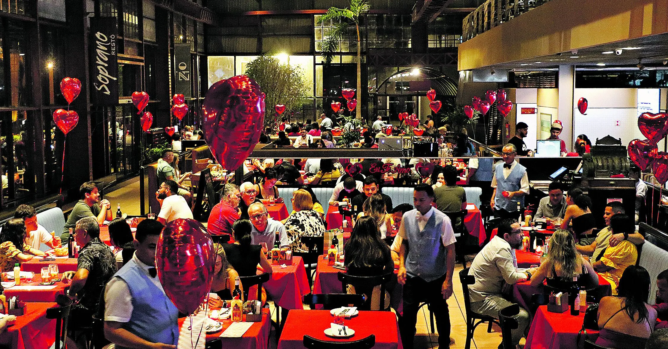 Momento é de preparação para o Dia dos Namorados em estabelecimentos como restaurantes, bares, hotéis e motéis