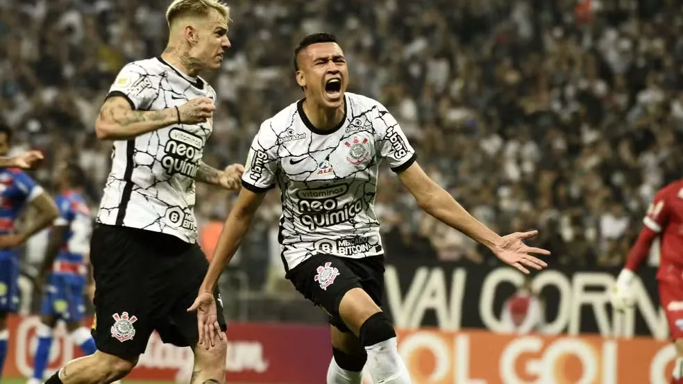 Imagem ilustrativa da notícia: Colombiano Víctor Cantillo chega ao Remo com boas credenciais