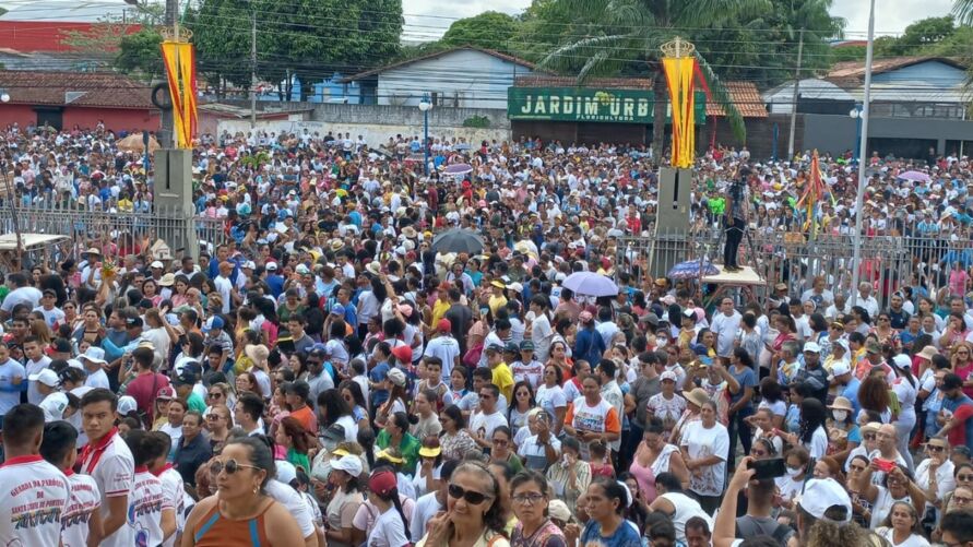
        
        
            Devoção e fé marcam o Círio de Nazaré em Castanhal
        
    
